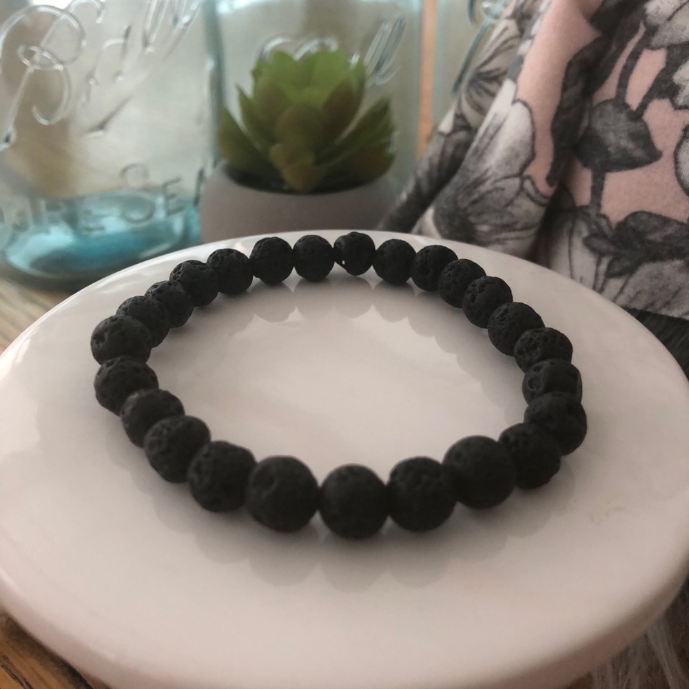 Essential oil diffusing bracelets - Picture 6 of 8